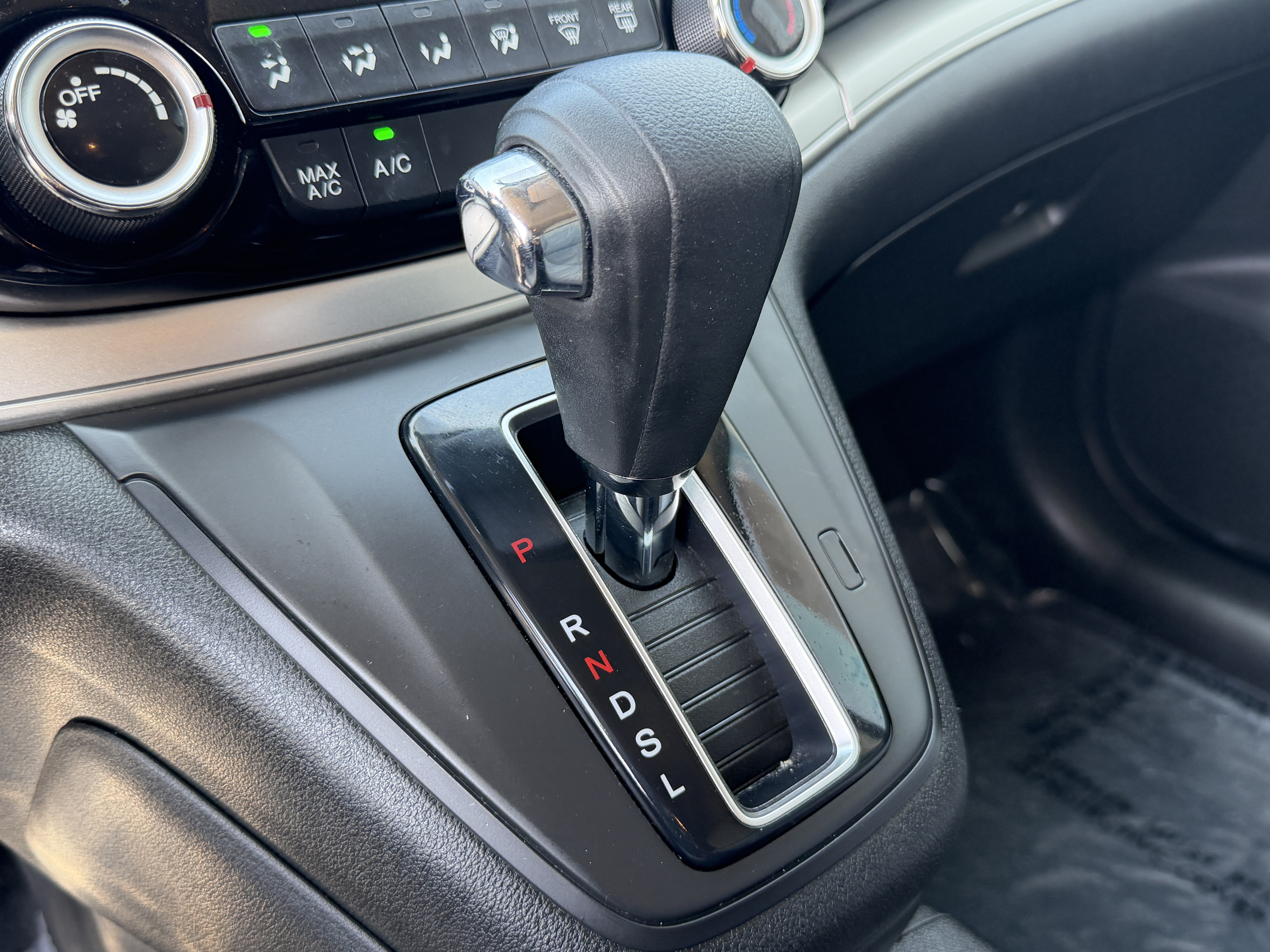 Used 2016 Honda CR-V SE image 22