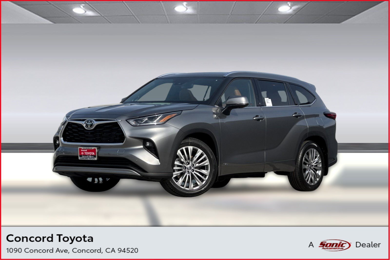 New 2026 Toyota Highlander Platinum AWD/4WD image 1