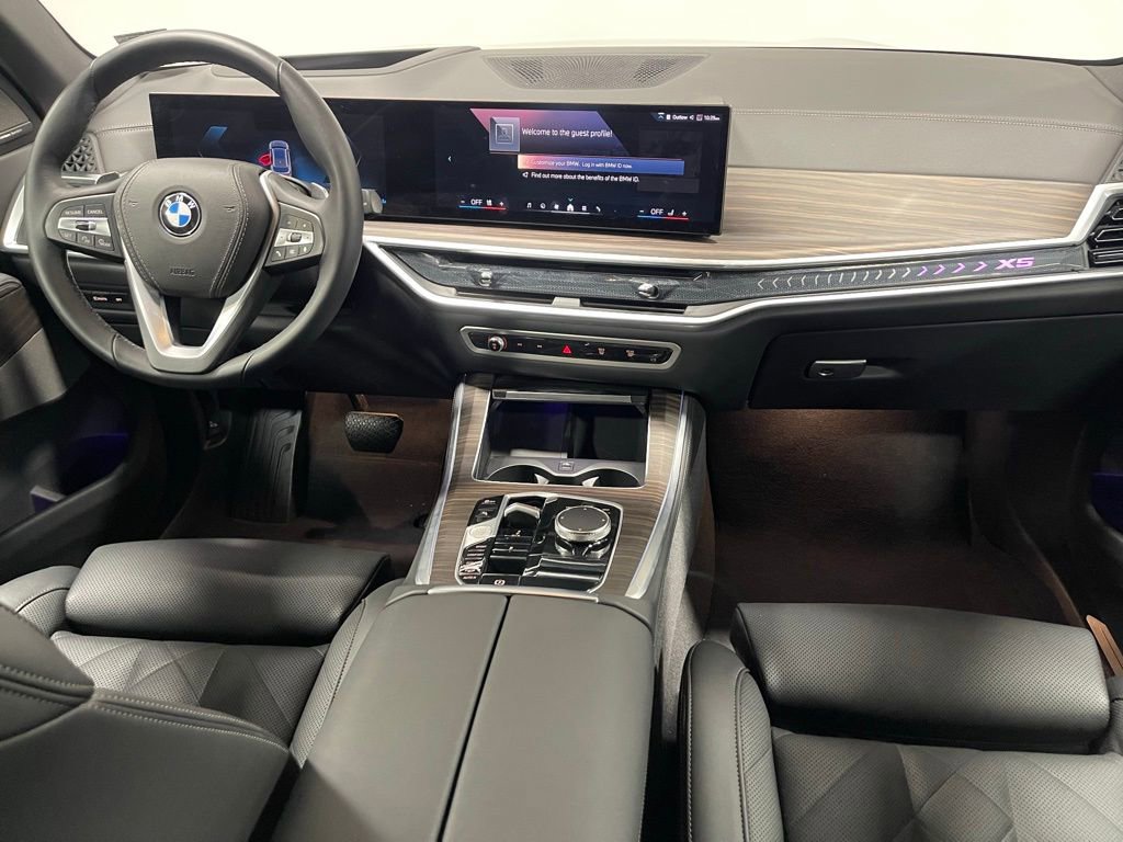 Used 2024 BMW X5 xDrive40i w/ Premium Package image 29