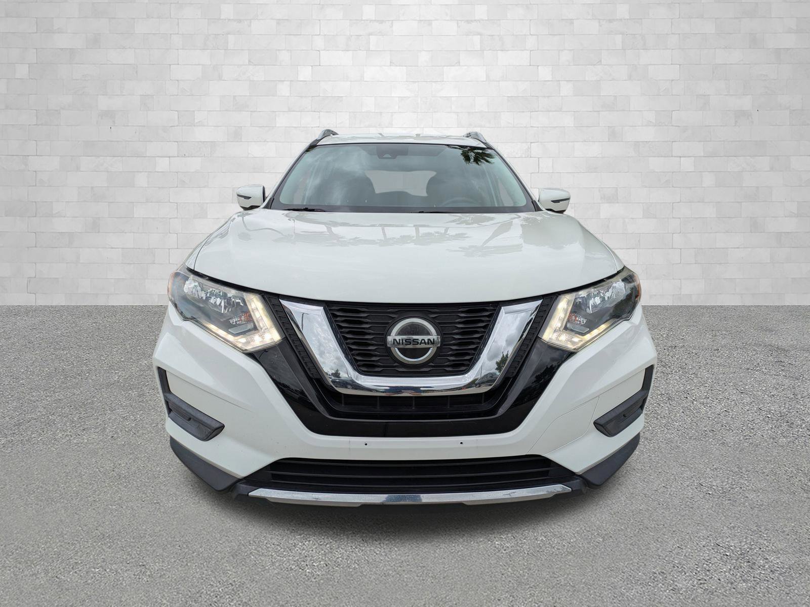Used 2019 Nissan Rogue SV AWD/4WD image 6