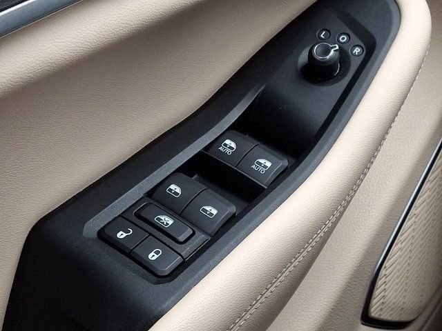 Certified 2022 Jeep Grand Cherokee Limited 4xe w/ Luxury Tech Group II AWD/4WD image 31