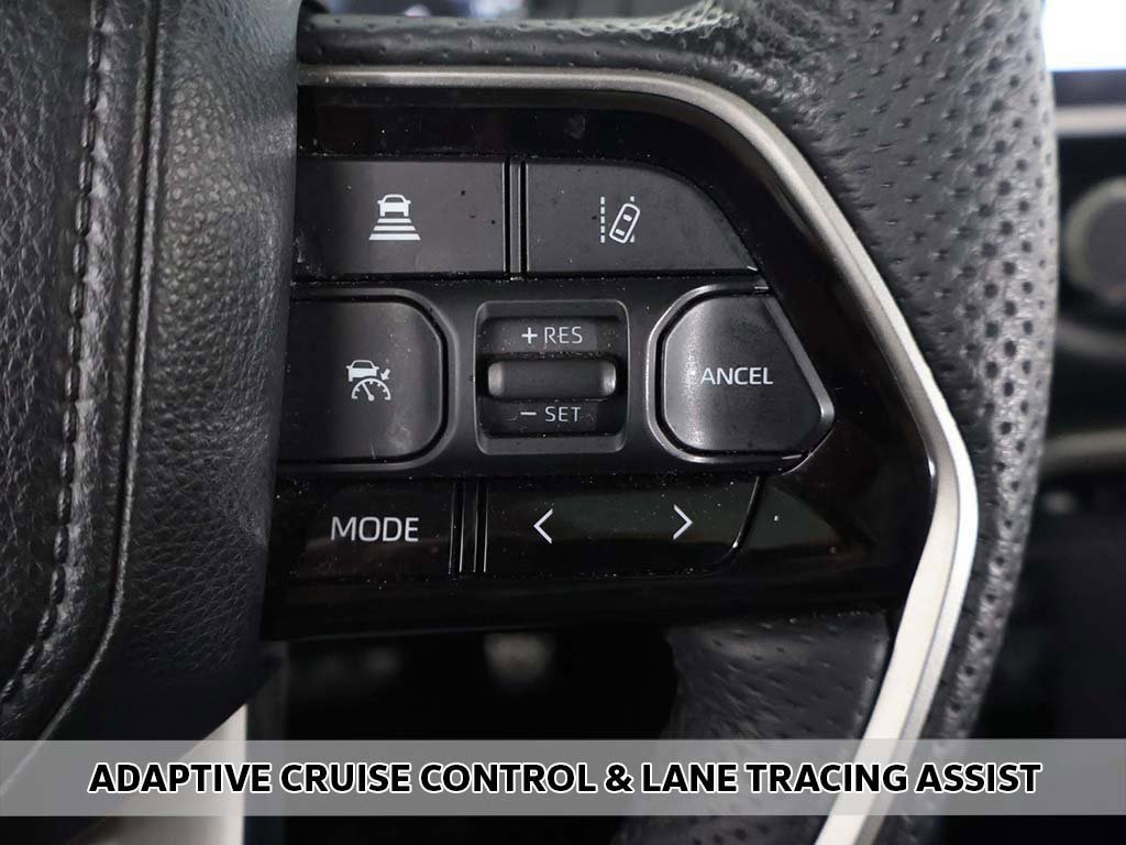 Used 2022 Toyota Tundra Limited w/ TRD Off-Road Package image 4