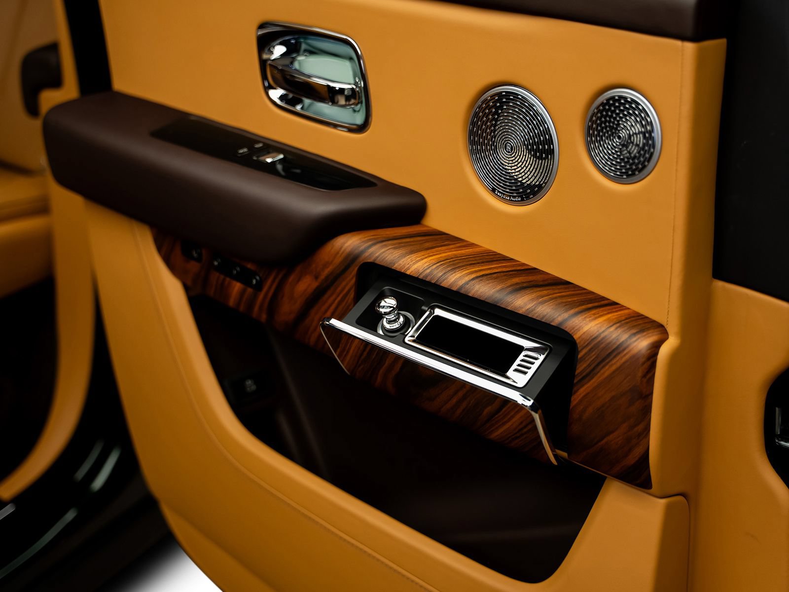 Used 2019 Rolls-Royce Cullinan AWD/4WD image 42
