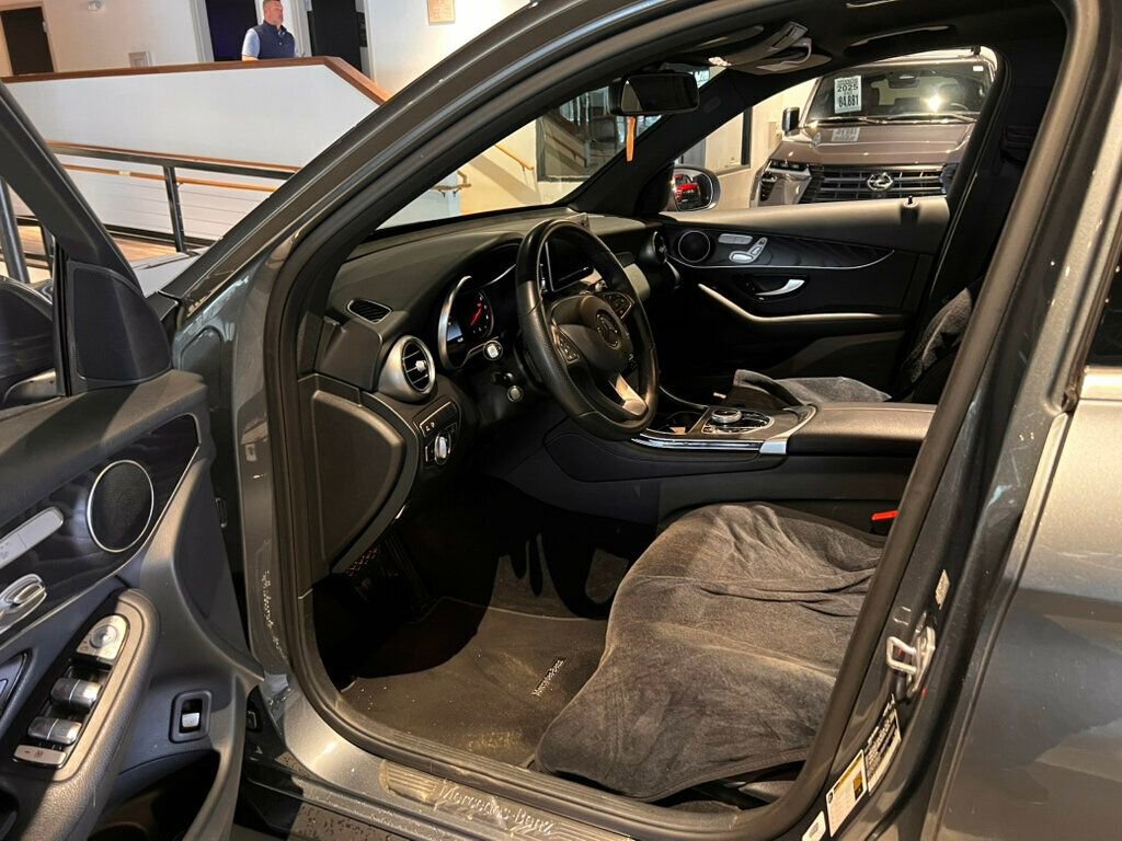 Used 2018 Mercedes-Benz GLC 300 image 9
