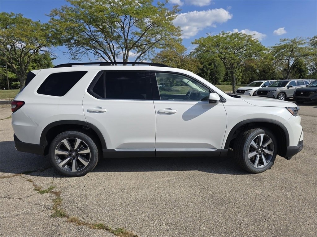 New 2025 Honda Pilot Touring image 20