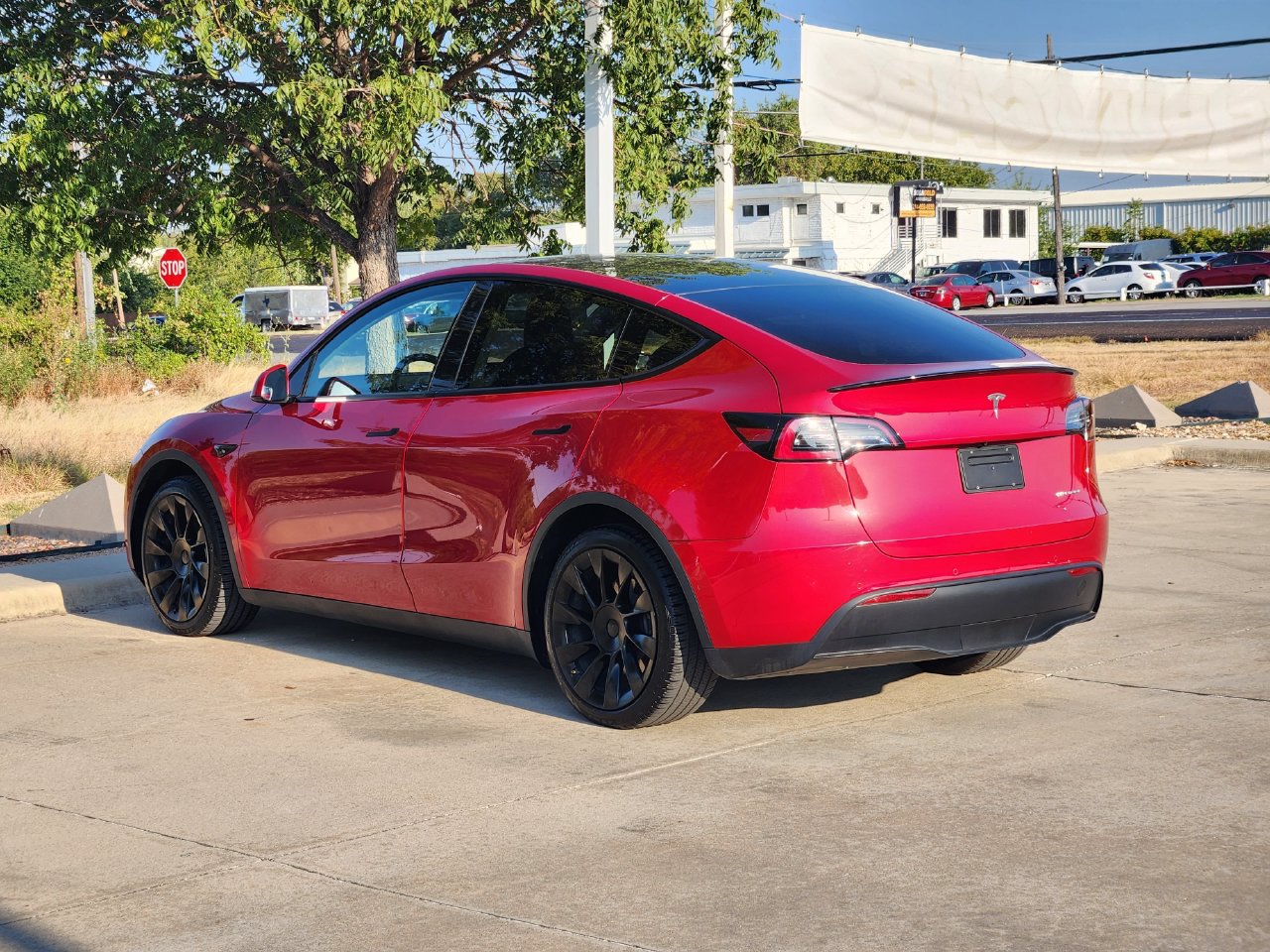 Used 2020 Tesla Model Y Long Range AWD/4WD image 7