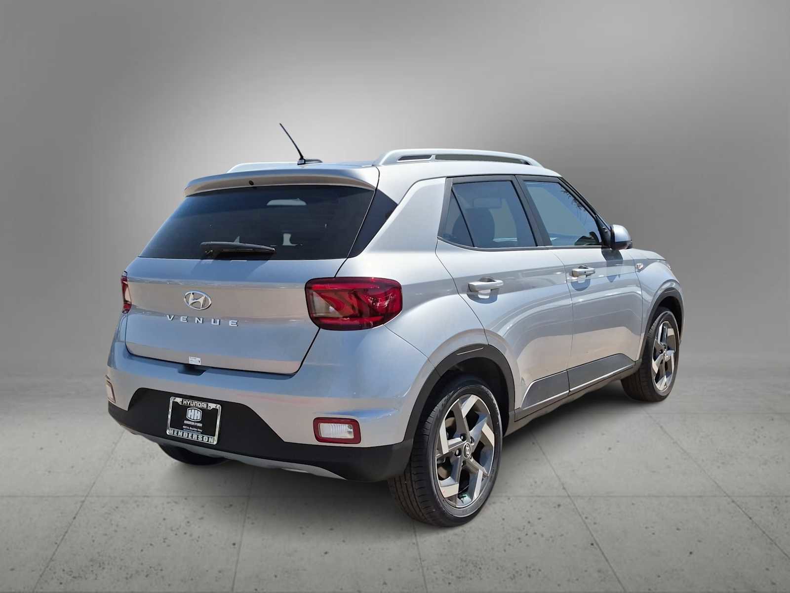 New 2026 Hyundai Venue SEL FWD image 8
