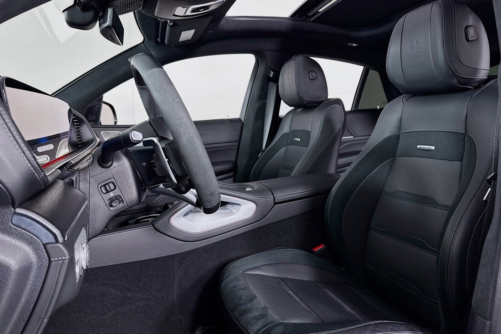 Certified 2025 Mercedes-Benz GLE 63 AMG S image 17