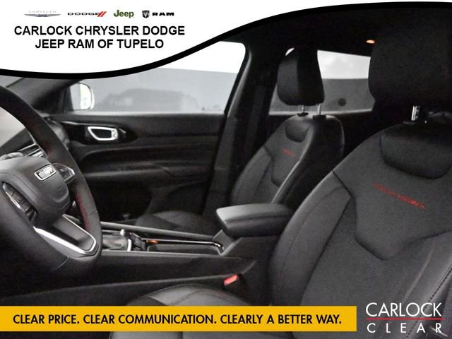 New 2025 Jeep Compass Trailhawk w/ Sun & Sound Group image 9