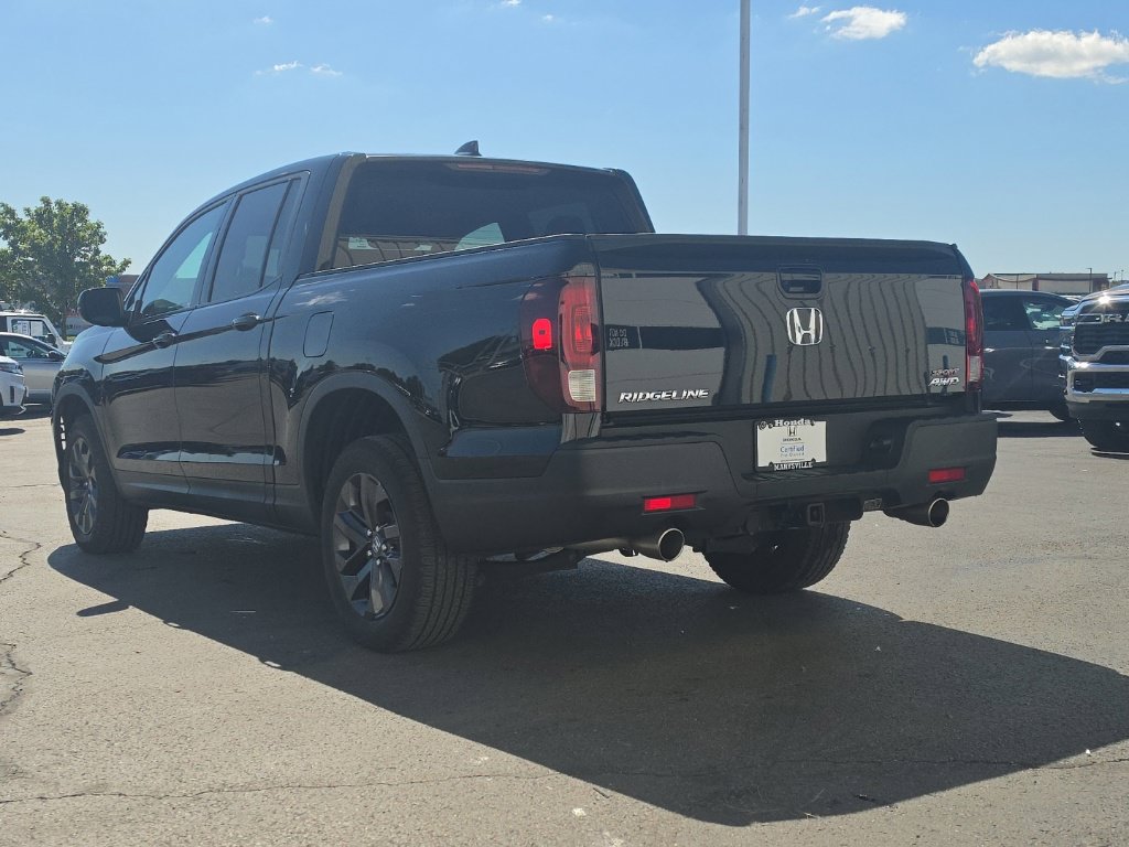 Used 2023 Honda Ridgeline Sport image 5