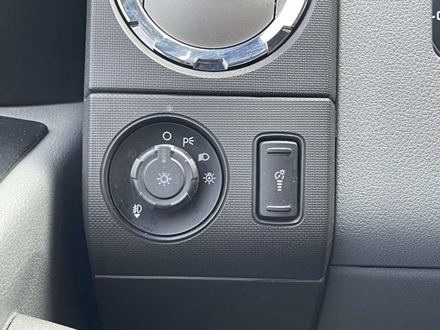 Used 2015 Ford F350 XLT AWD/4WD image 17