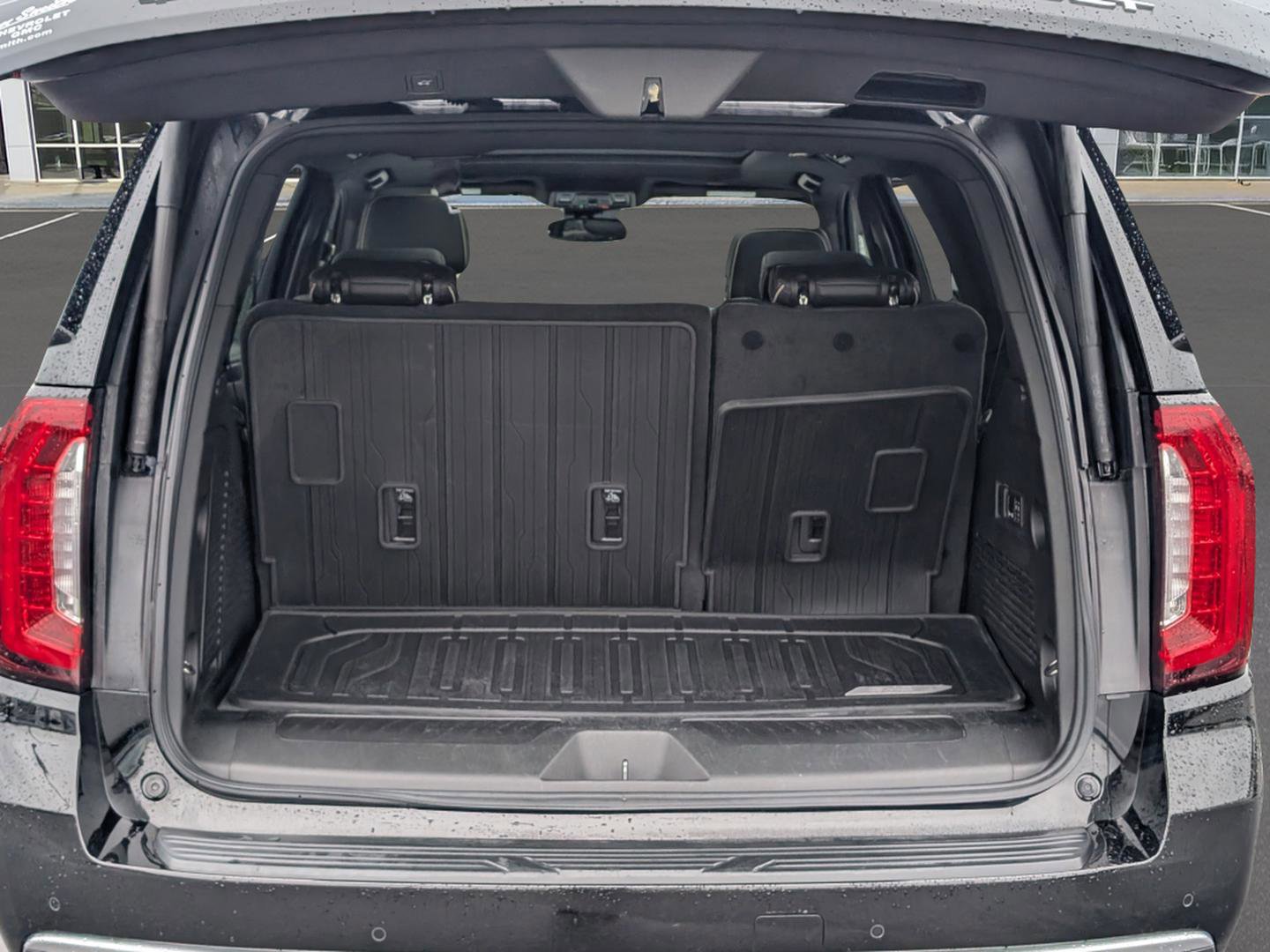 Certified 2023 GMC Yukon SLT w/ SLT Luxury Package image 10