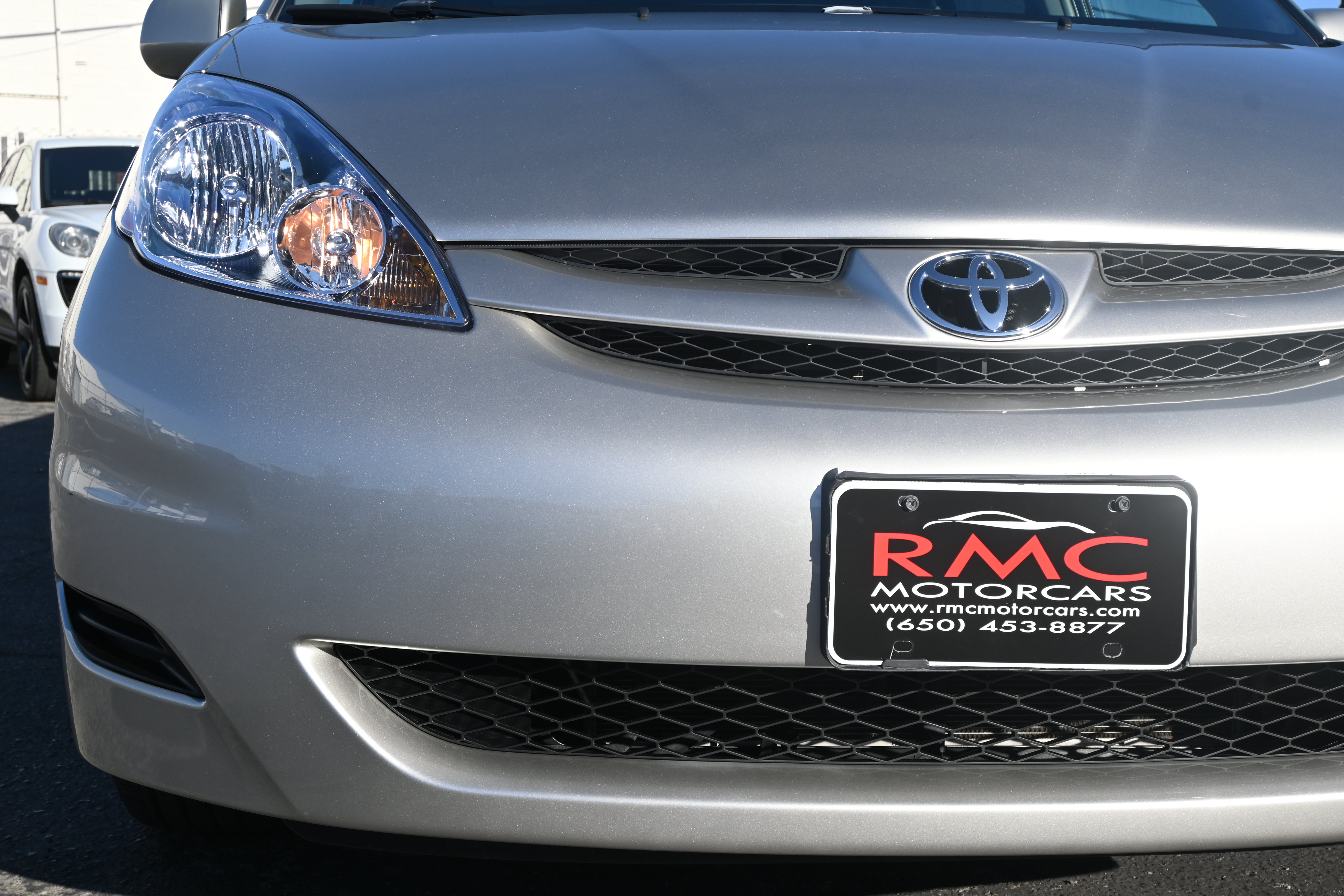 Used 2010 Toyota Sienna AWD image 18