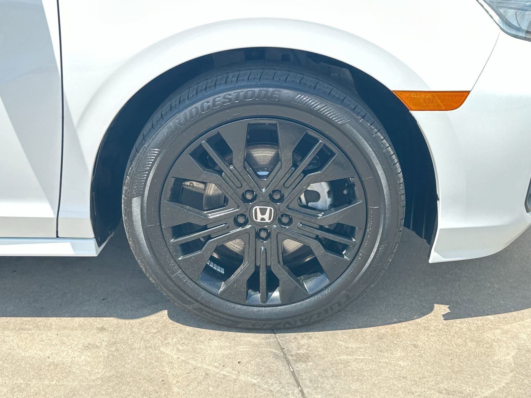 Used 2025 Honda Odyssey Sport-L image 10