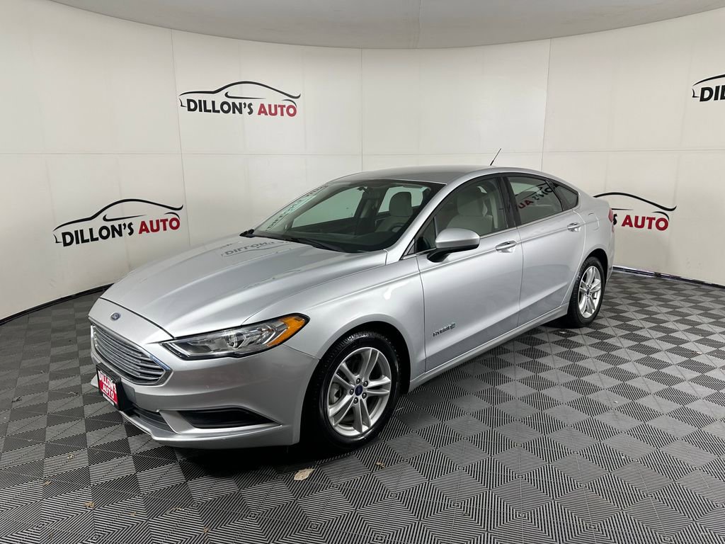 Used 2018 Ford Fusion S FWD image 2
