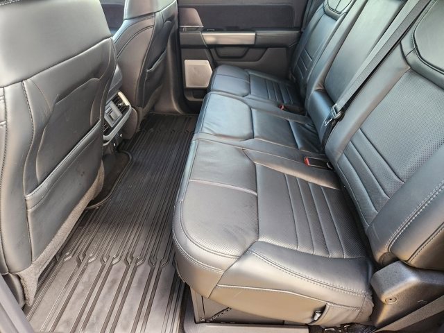 Used 2024 Ford F150 Platinum w/ Equipment Group 702A High image 31