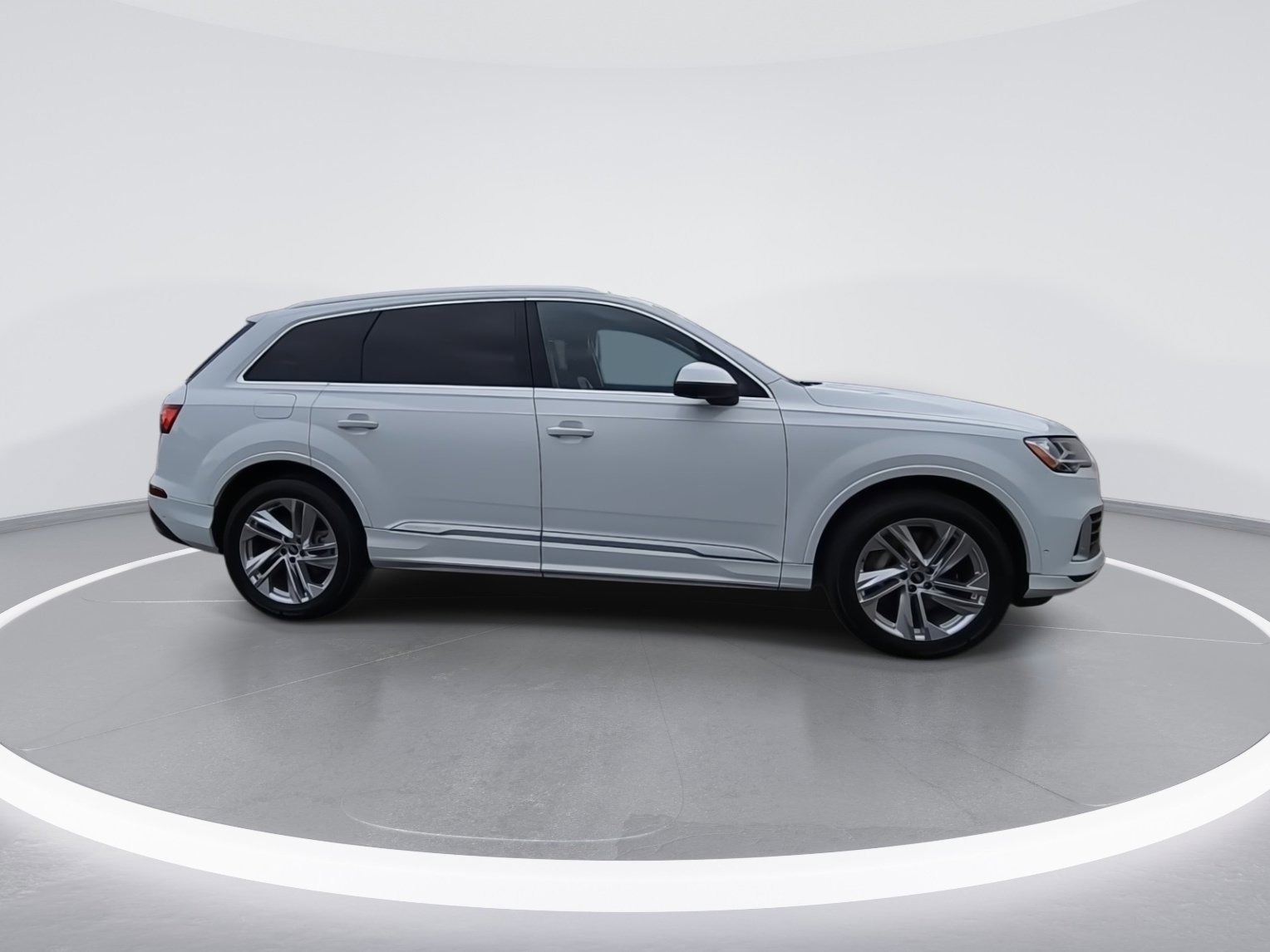 Used 2021 Audi Q7 3.0T Premium Plus image 9