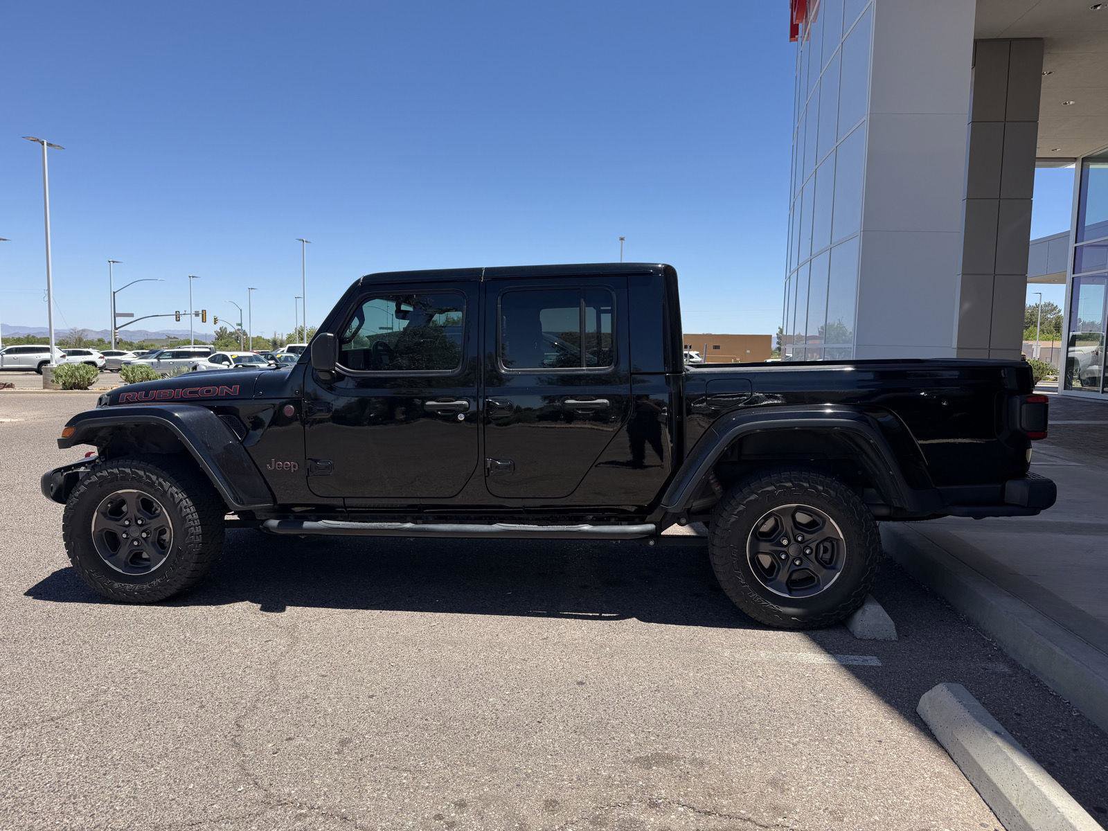 Used 2021 Jeep Gladiator Rubicon AWD/4WD image 3