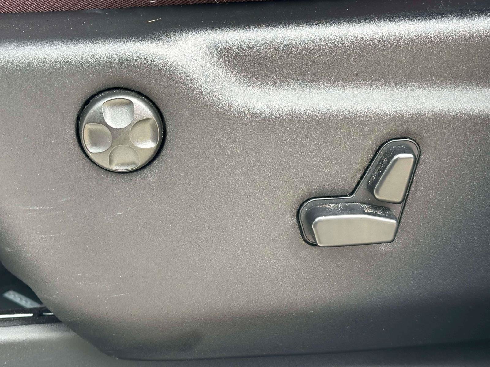 Used 2025 Dodge Durango R/T AWD/4WD image 16