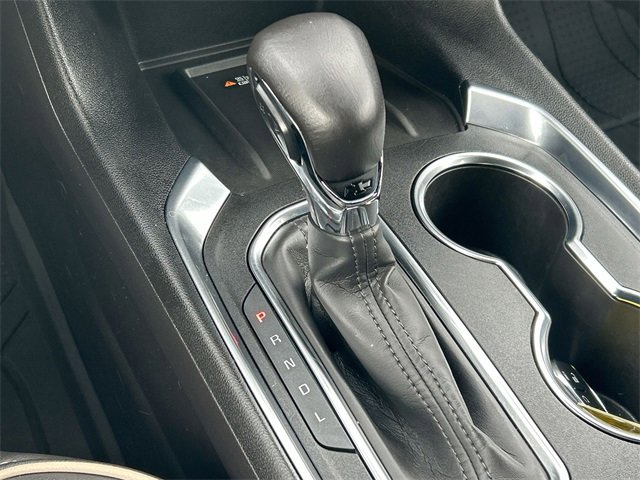 Certified 2022 Chevrolet Traverse Premier w/ LPO, Floor Liner Package image 16