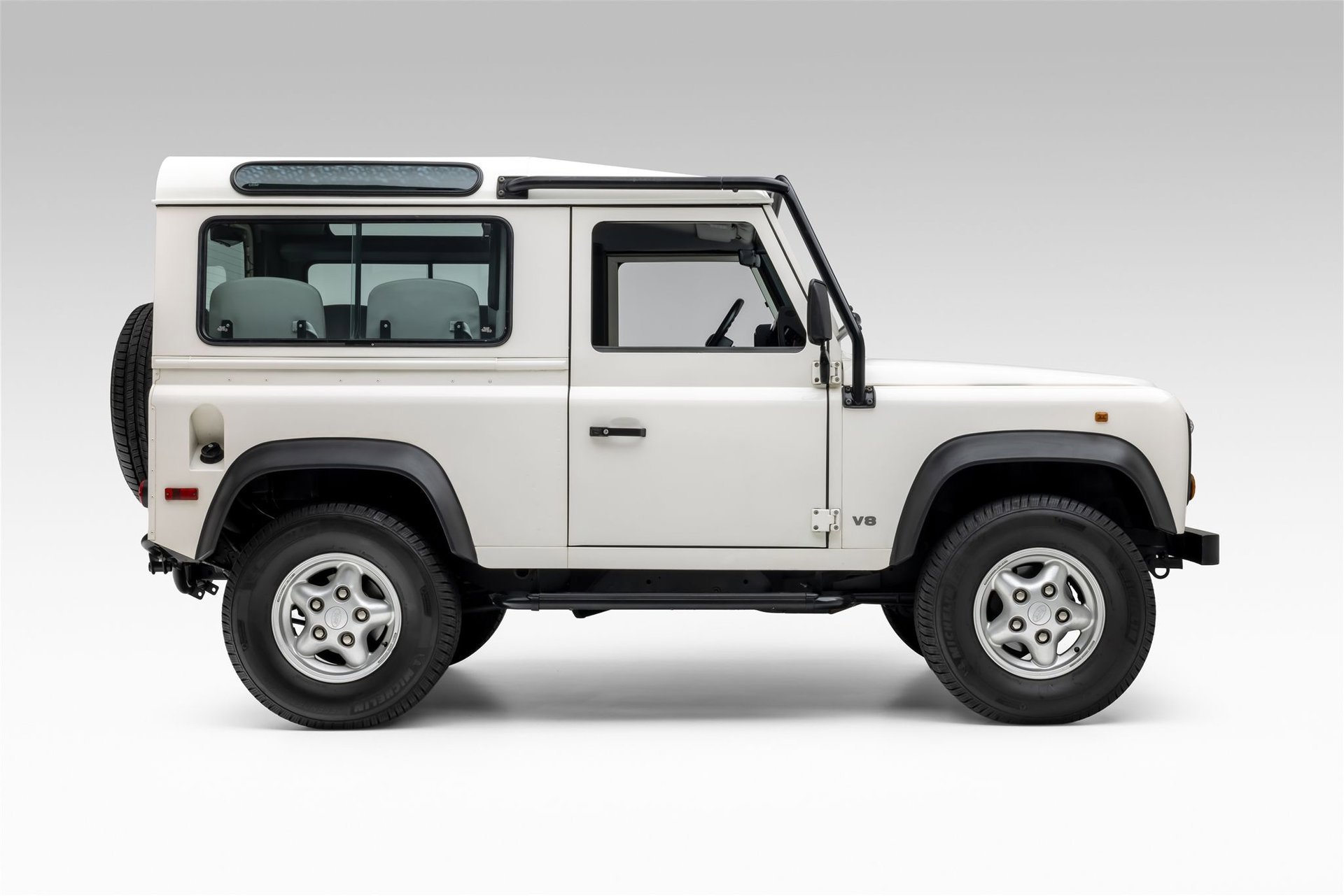Used 1997 Land Rover Defender 90 image 12
