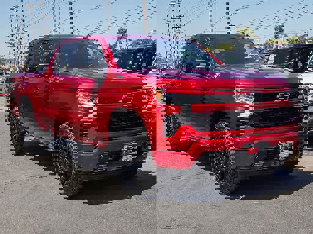 Used 2023 Chevrolet Silverado 1500 RST image 3