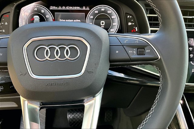 Used 2026 Audi Q8 Premium Plus AWD/4WD image 12