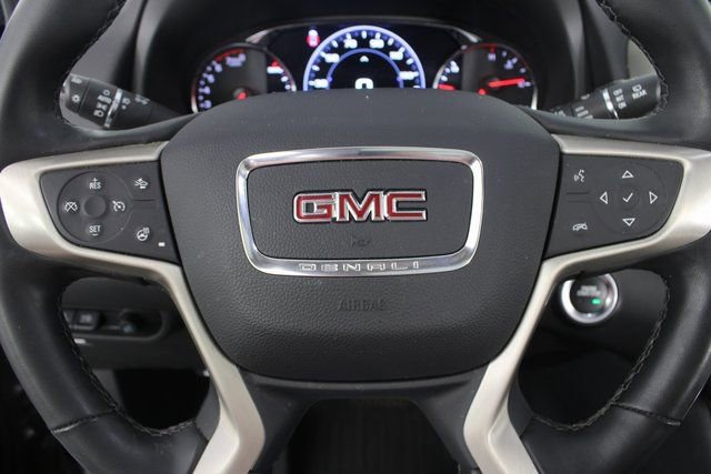 Used 2023 GMC Terrain Denali w/ Denali Premium Package image 15