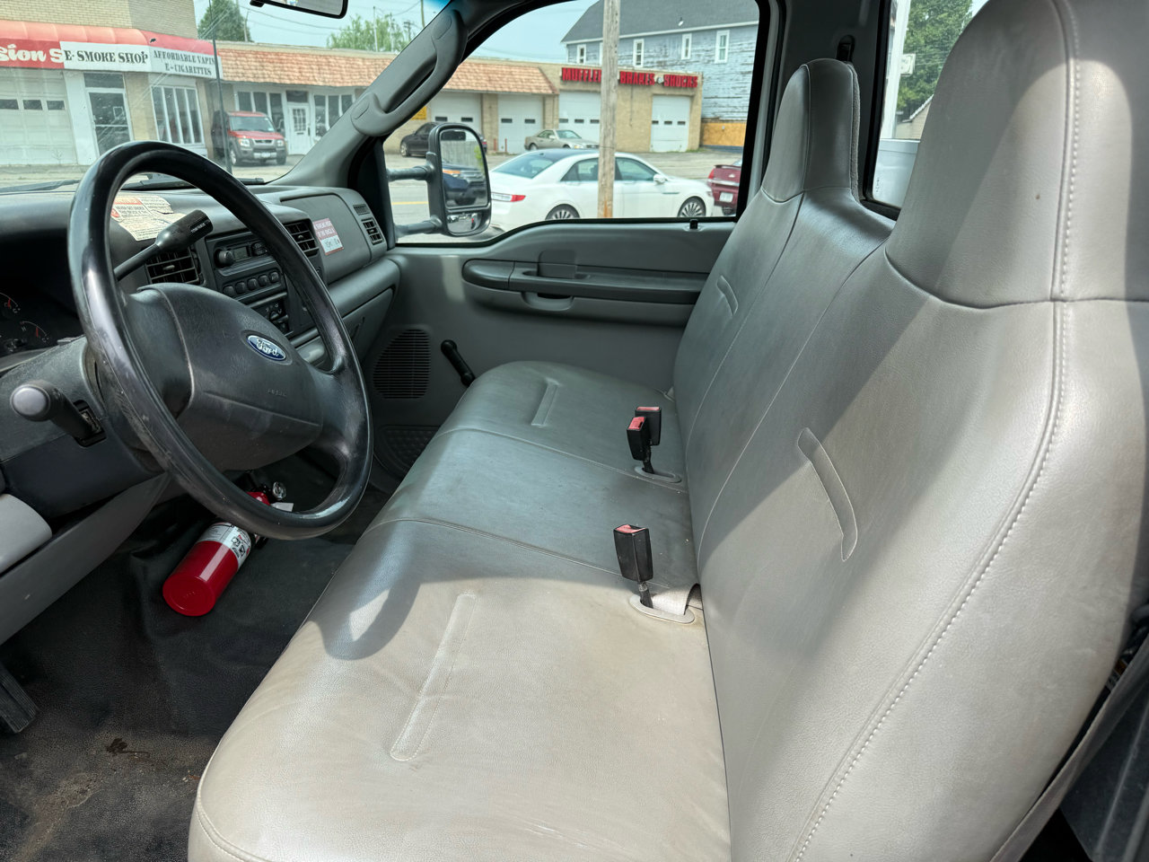 Used 2003 Ford F550 2WD Regular Cab Super Duty image 22