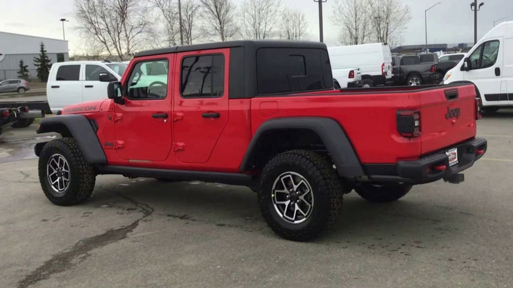 New 2025 Jeep Gladiator Rubicon w/ Safety Group AWD/4WD image 6