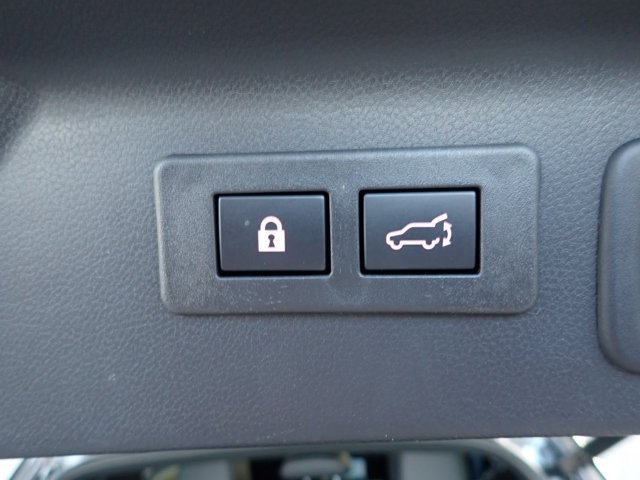 Certified 2026 Subaru Forester Touring AWD/4WD image 9