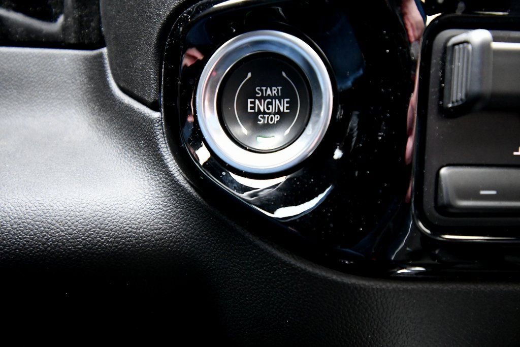 Used 2023 Chevrolet Silverado 1500 High Country w/ High Country Premium Package AWD/4WD image 26