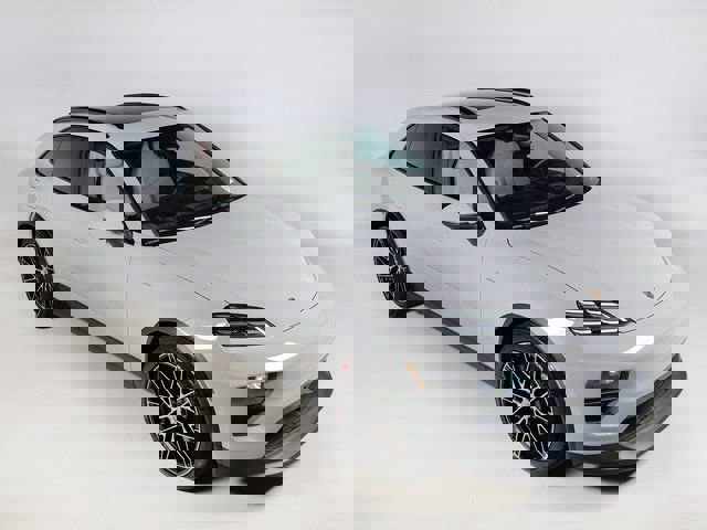 New 2026 Porsche Macan 4S Electric image 33