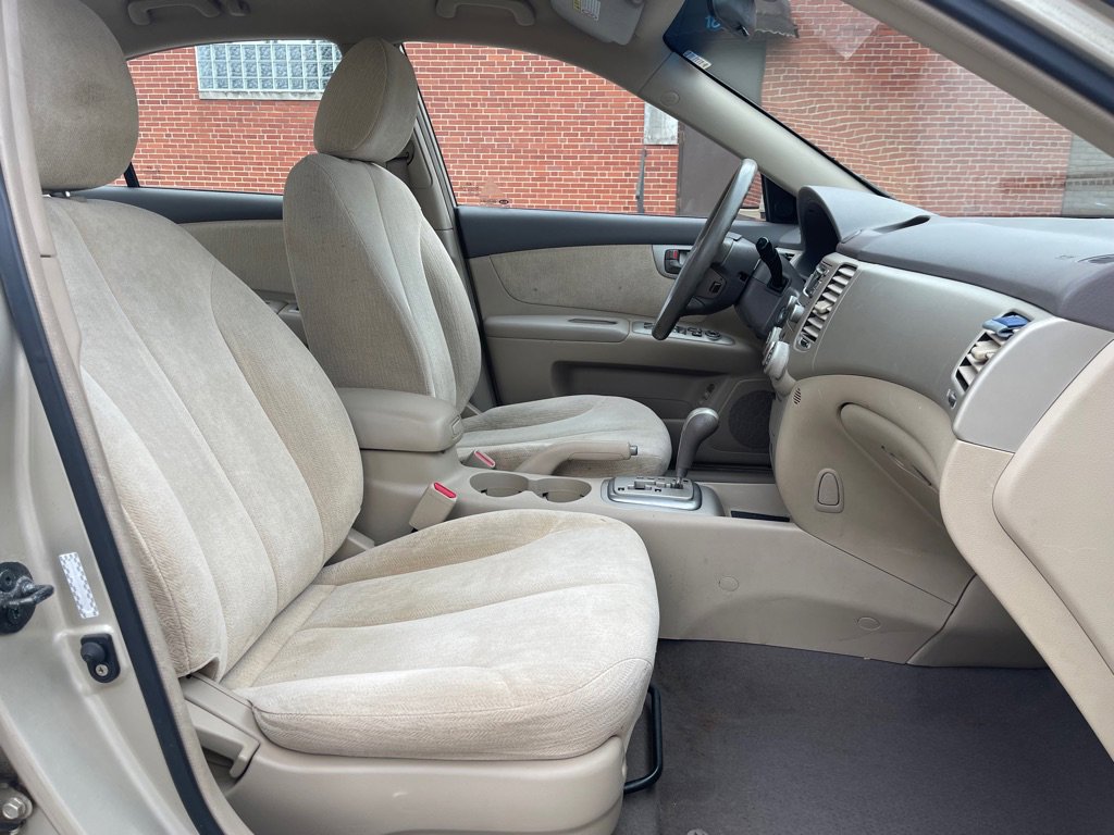 Used 2007 Kia Optima LX image 10