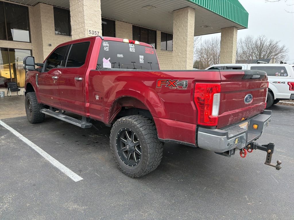 Used 2018 Ford F250 XLT w/ XLT Premium Package image 3