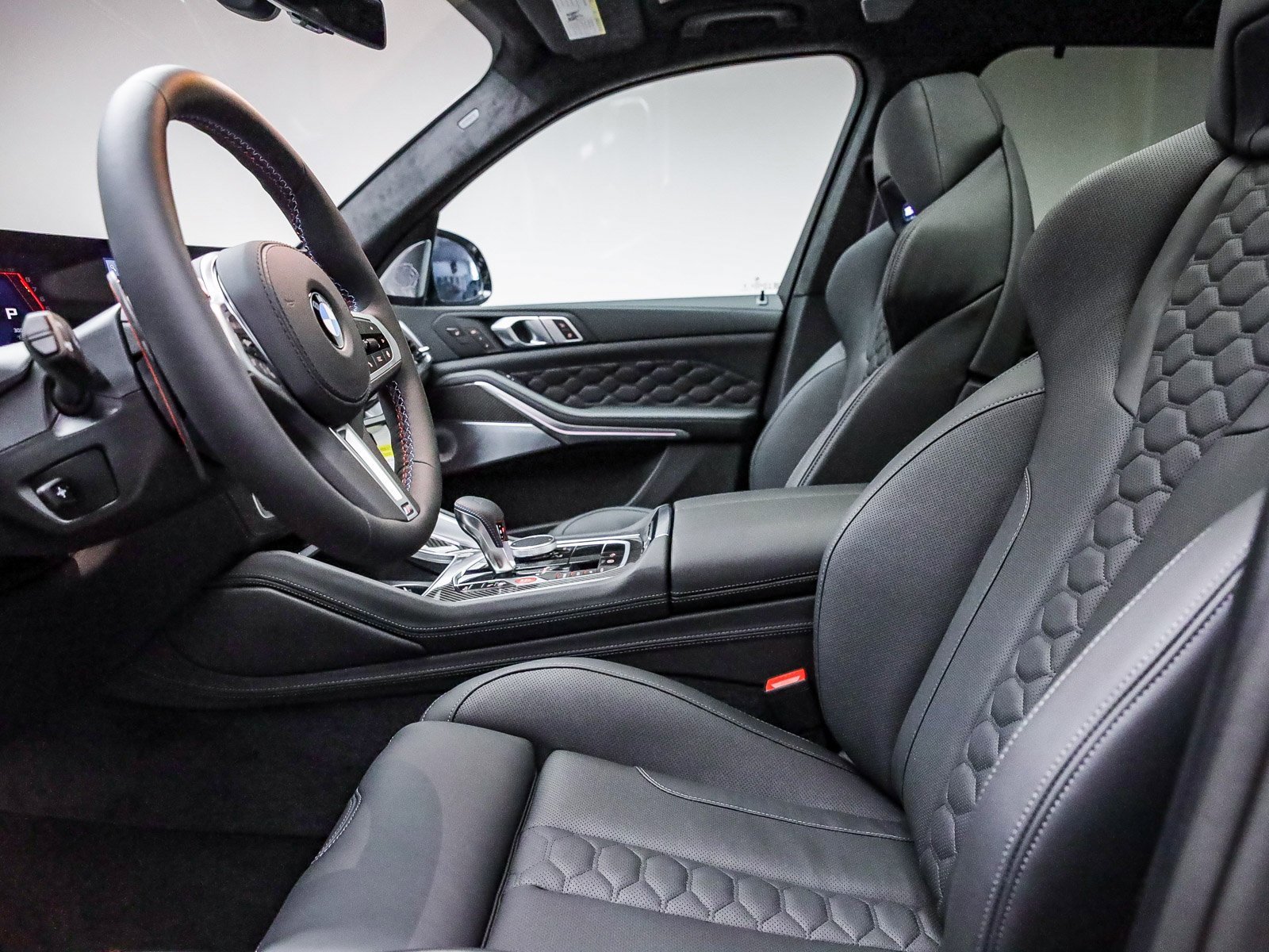 New 2026 BMW X5 M Competition w/ Executive Package image 19