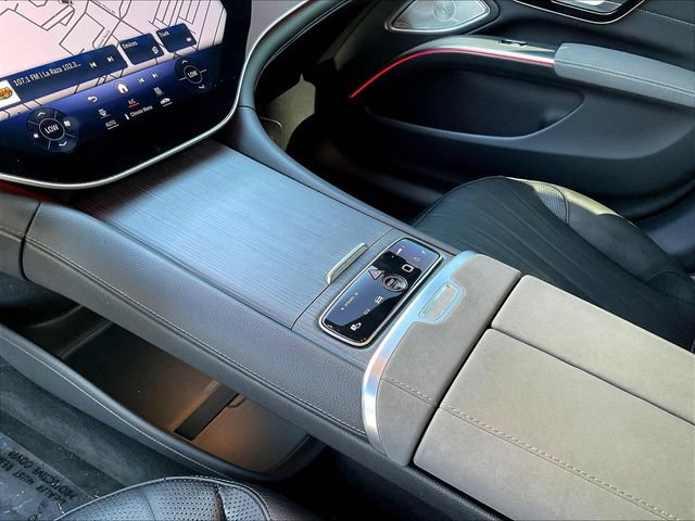 Used 2022 Mercedes-Benz EQS 580 4MATIC Sedan image 20