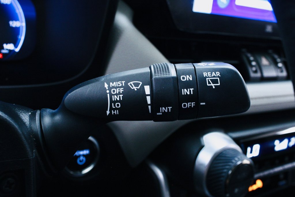 Used 2024 Toyota RAV4 Limited image 13