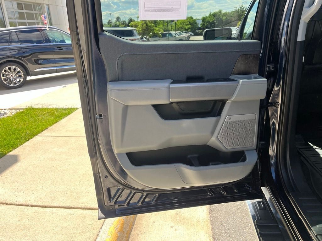 Certified 2023 Ford F150 Lariat w/ Trailer Tow Package AWD/4WD image 18