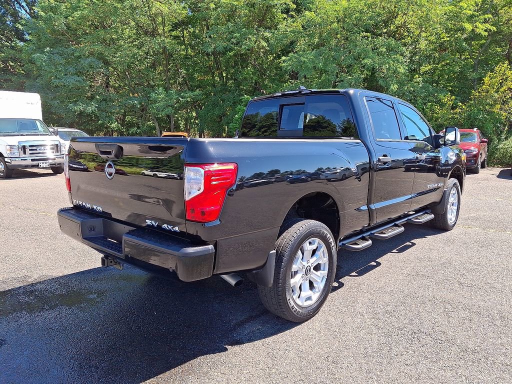 Certified 2024 Nissan Titan SV w/ SV Convenience Package image 6