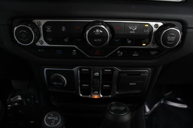 Used 2025 Jeep Wrangler Unlimited Sahara w/ Safety Group image 6