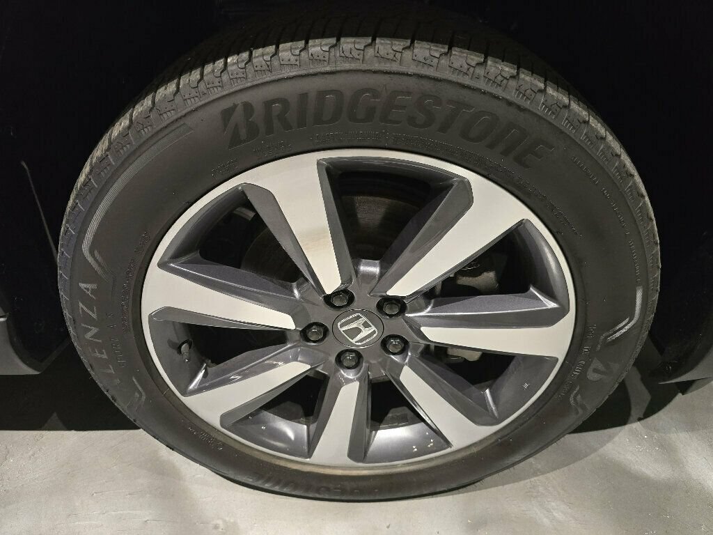 Used 2023 Honda Pilot Elite image 38