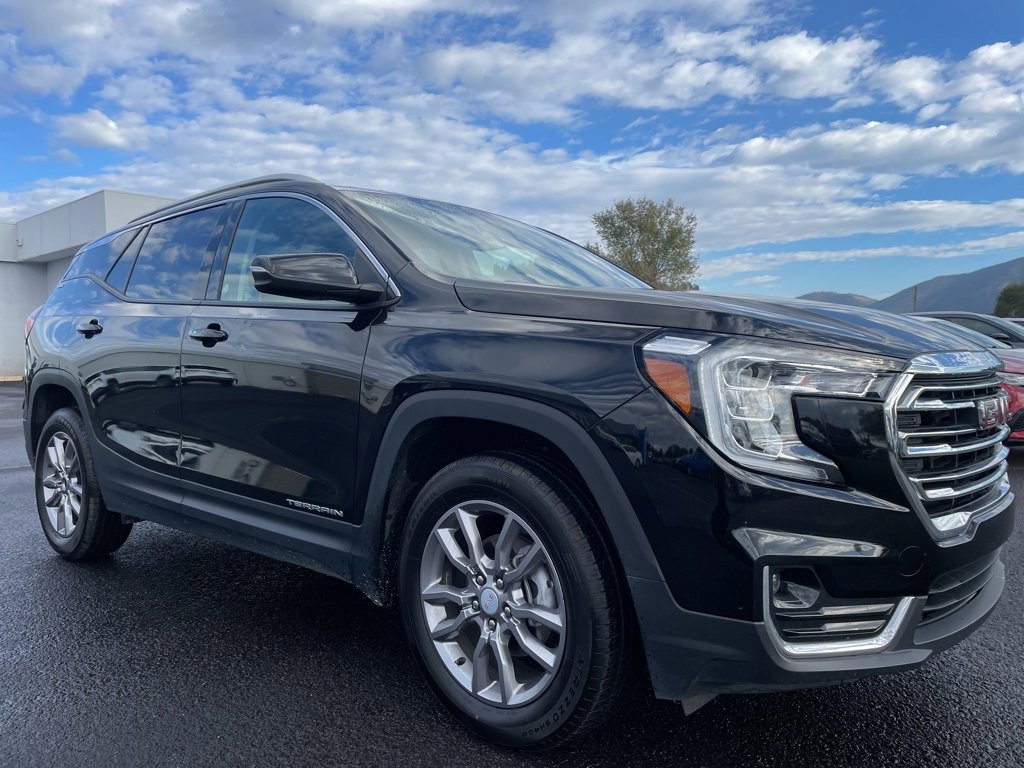Certified 2023 GMC Terrain SLT