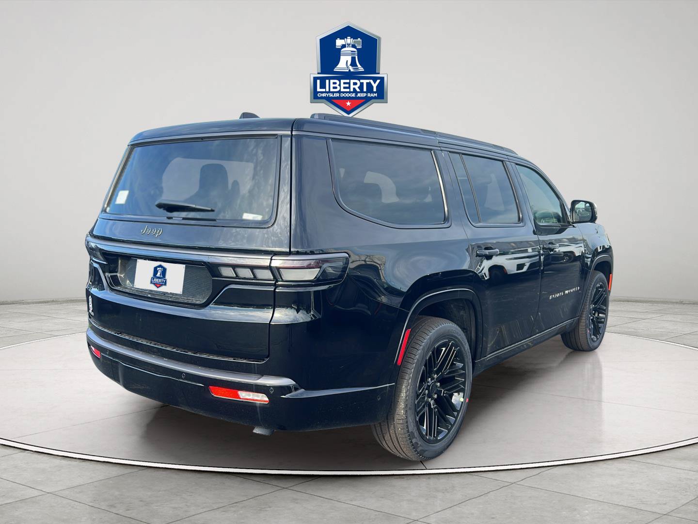 New 2026 Jeep Grand Wagoneer Limited AWD/4WD image 10