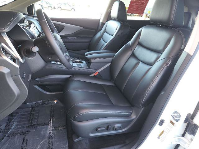 Certified 2024 Nissan Murano SV w/ SV Midnight Edition Package image 12