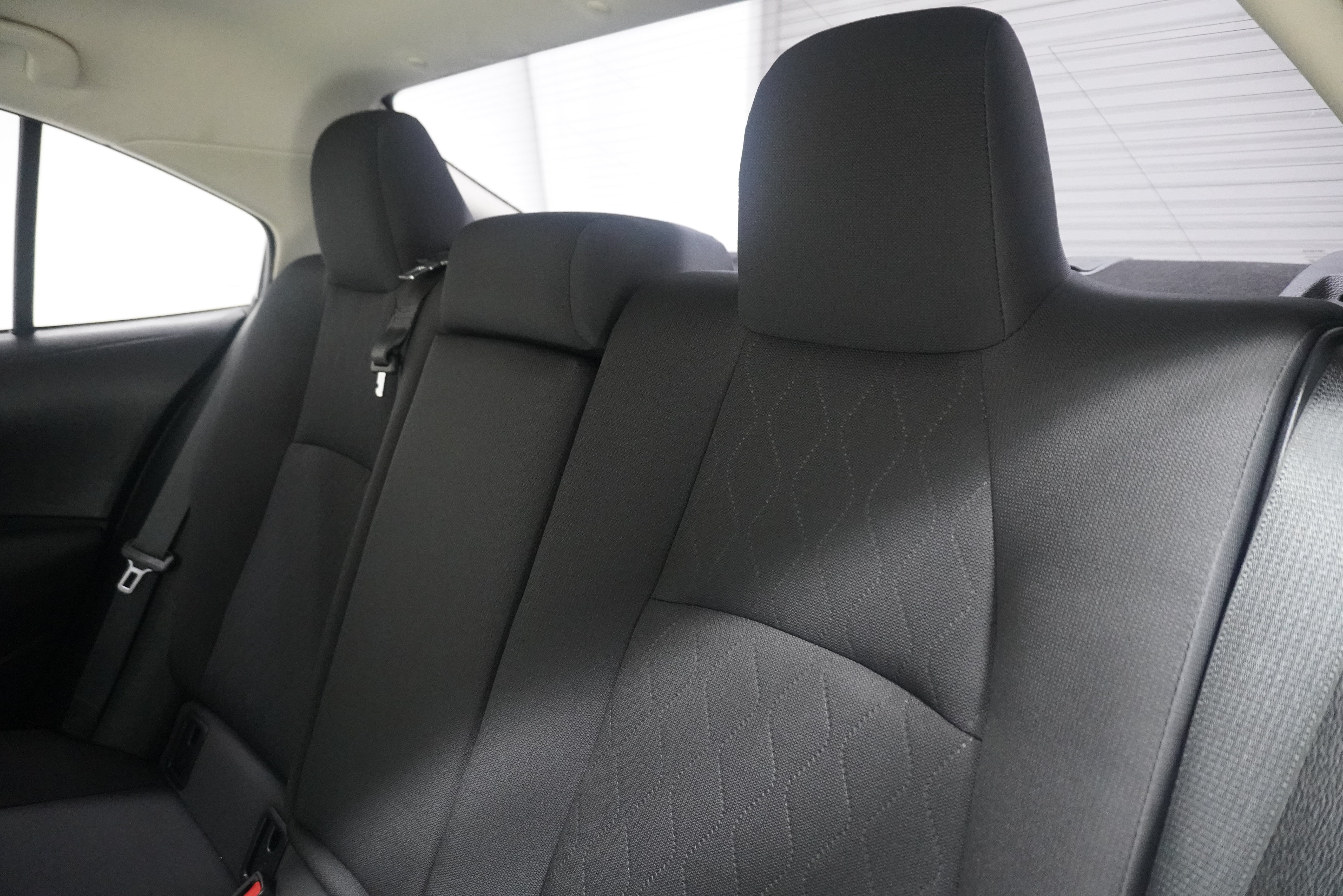 Used 2020 Toyota Corolla LE FWD image 13