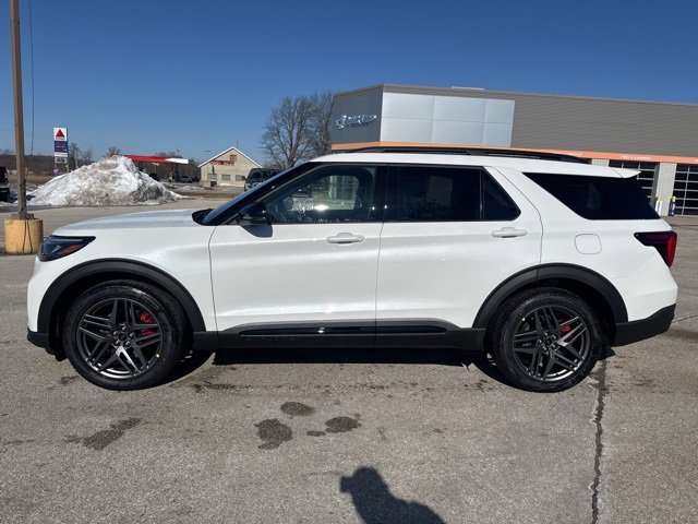 New 2026 Ford Explorer ST image 8