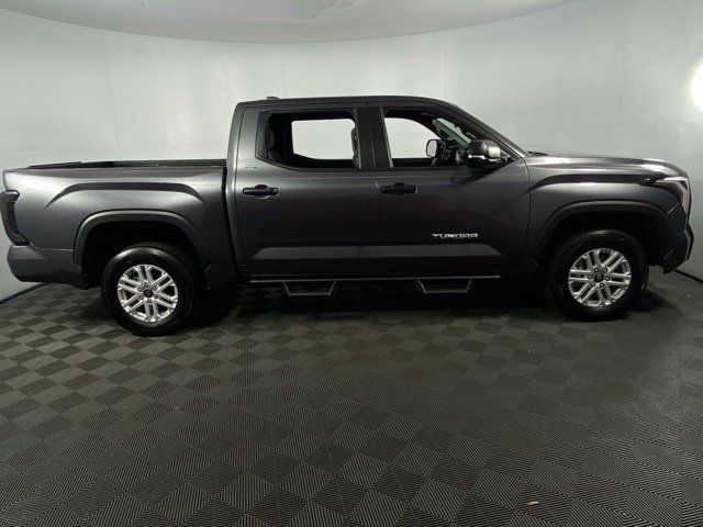 Used 2025 Toyota Tundra SR5 w/ SR5 Convenience Package AWD/4WD image 10