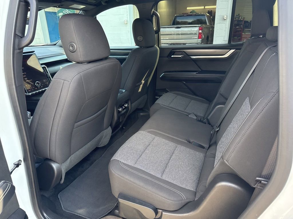 Certified 2025 GMC Acadia Elevation image 18