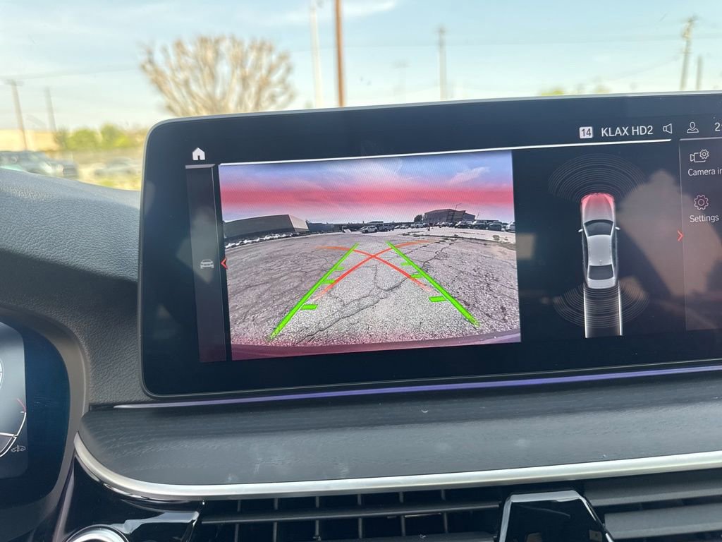 Used 2023 BMW 540i xDrive w/ Executive Package image 20